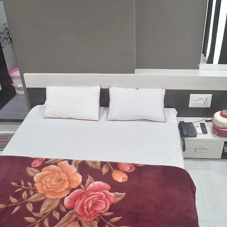 Premium Hotel 2*